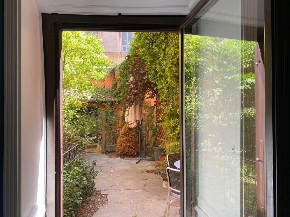 Rione Monti Studio Apt With Private Garden Roma Dış mekan fotoğraf