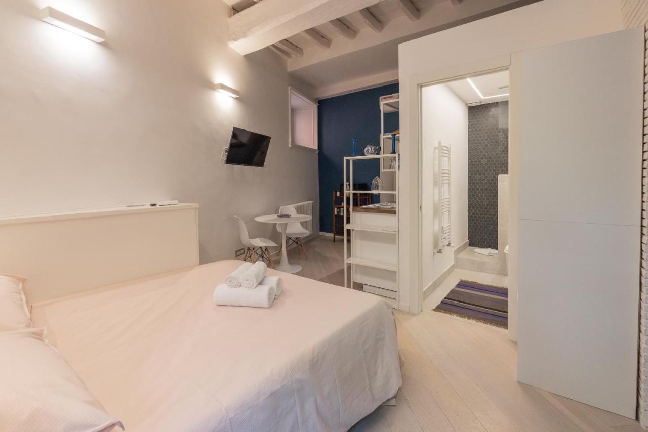 Rione Monti Studio Apt With Private Garden Roma Dış mekan fotoğraf