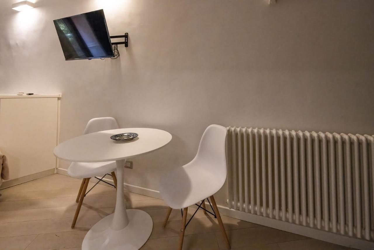 Rione Monti Studio Apt With Private Garden Roma Dış mekan fotoğraf